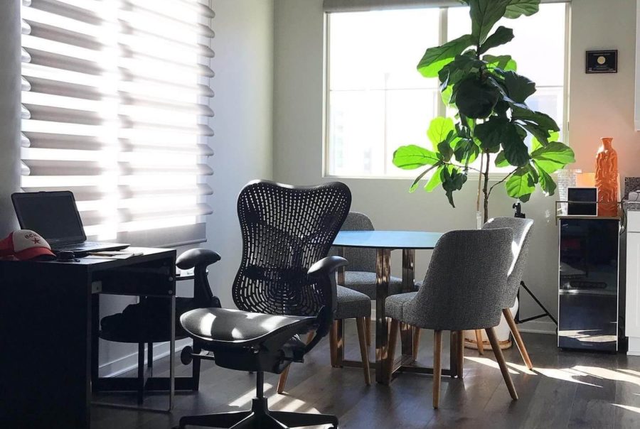 svg+xml;charset=utf em Parceiro Herman Miller Cadeira Mirra - Herman Miller